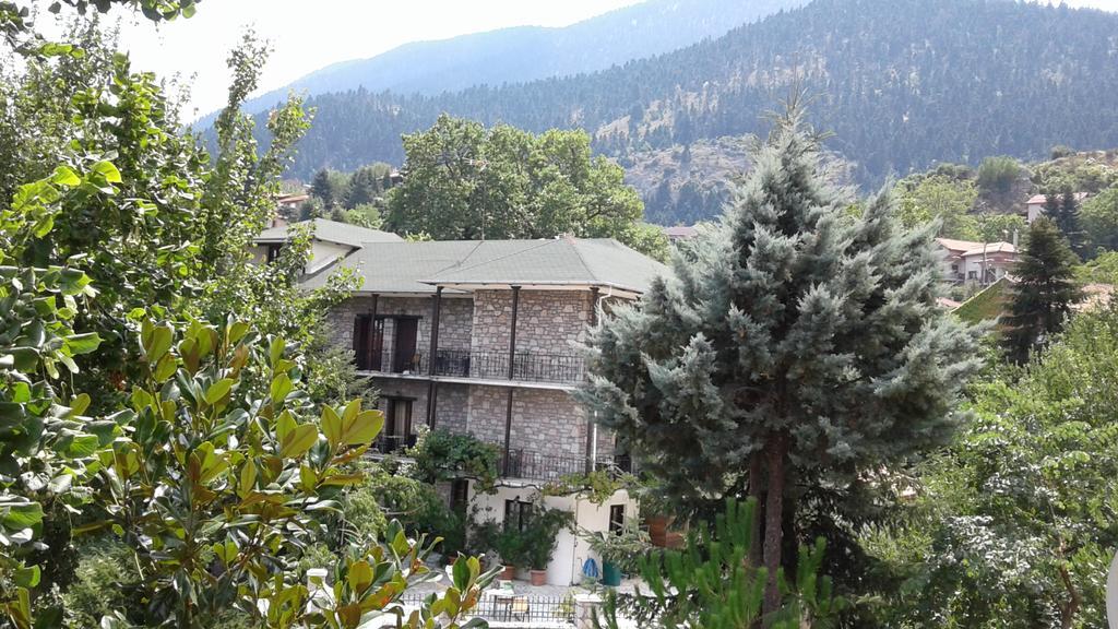 Guesthouse Alexandra Eptalofos Exterior photo