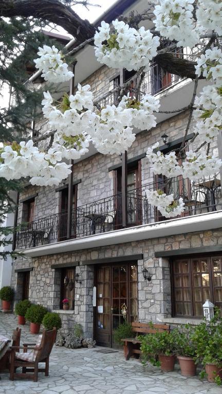 Guesthouse Alexandra Eptalofos Exterior photo